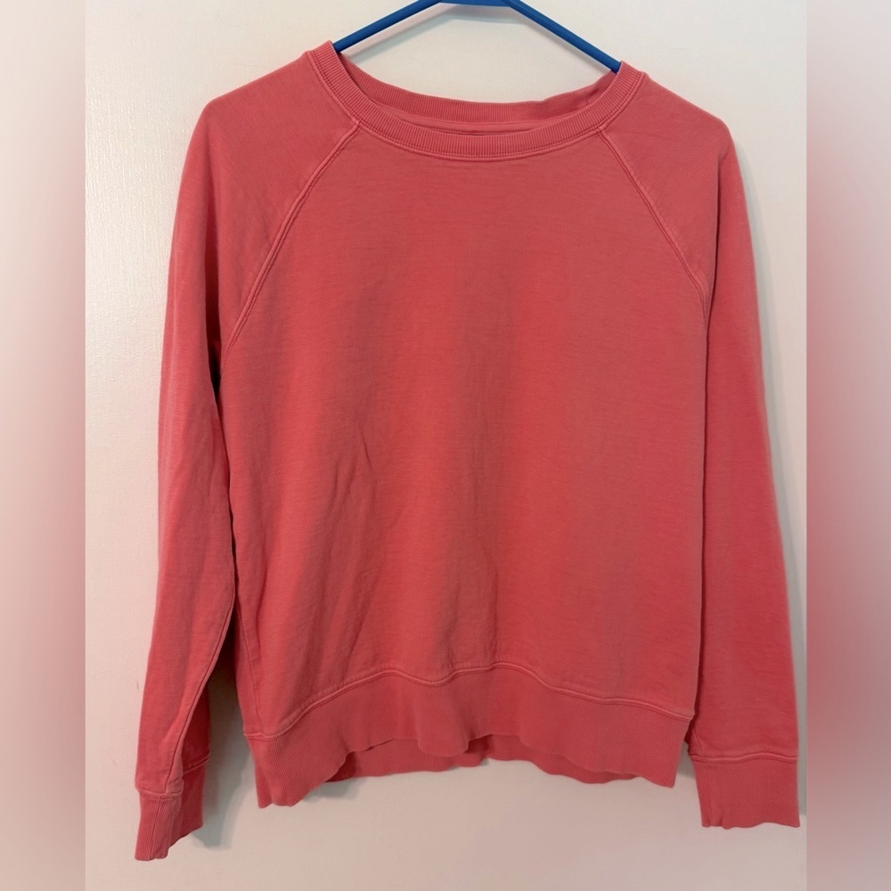 Athleta coral color thin sweatshirt